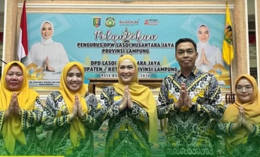 Di Balai Keratun Dian Hardiyanti Dedi Dilantik Sebagai Ketua  Umum LASQI Kabupaten Pesisir Barat
