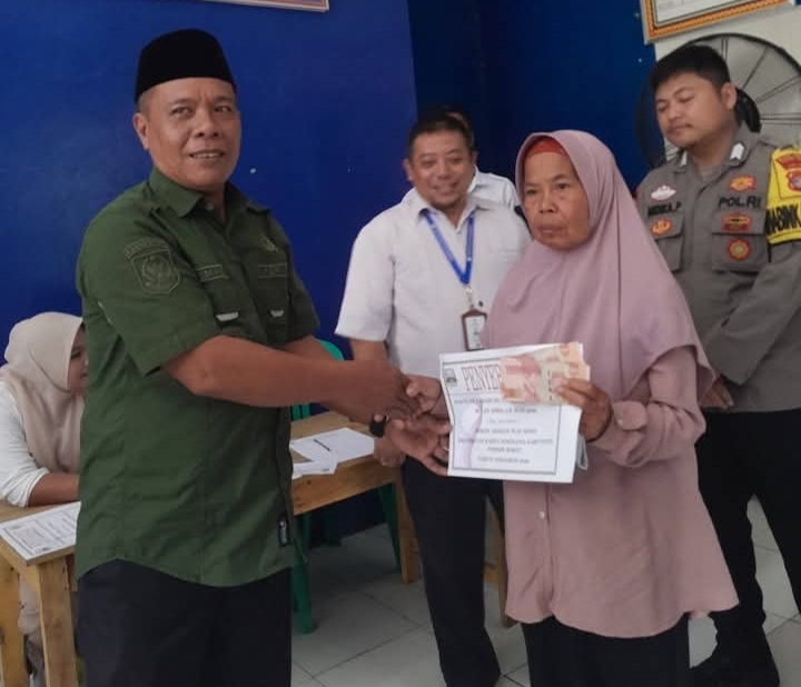 19 KPM Pekon Asahan Way Sindi Terima BLT-DD Enam Bulan