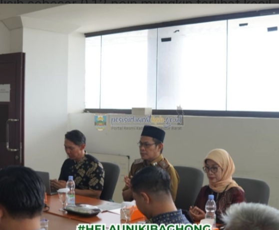 Tedi Zadmiko Buka Rapat Penyampaian Program IKAD