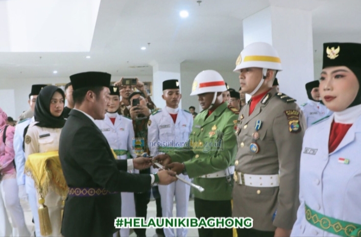 Paskibraka Pesisir Barat Dikukuhkan Bupati