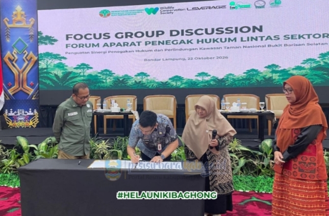Sekretaris Daerah Pesisir Barat Hadiri FGD Forum APH Lintas Sektor